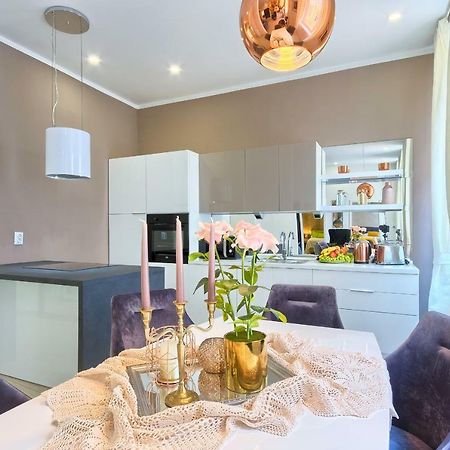 Hedone Luxury Apartment With Free Parking Pula Exteriér fotografie