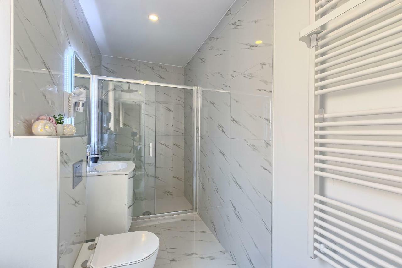 Hedone Luxury Apartment With Free Parking Pula Exteriér fotografie